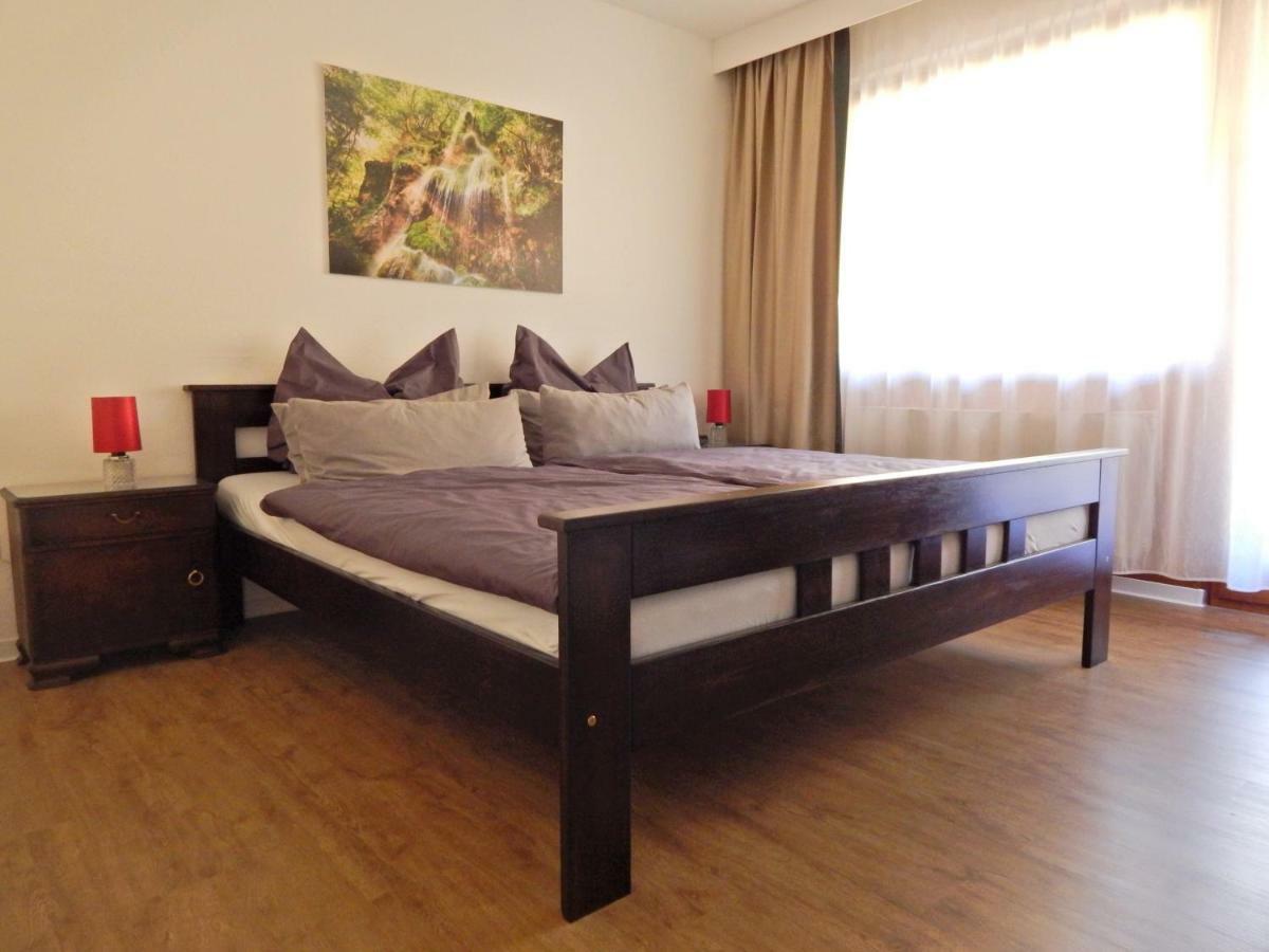 Free Apartment - Bei Den Thermen 바트우라하 외부 사진